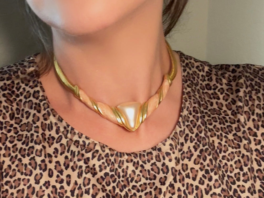 Napier Omega Necklace, Vintage 80s Gold and Peach Enamel Choker Necklace