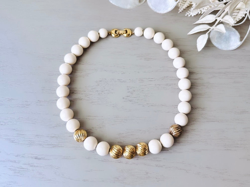 Vintage Monet Choker, Bisque White Round Beaded Necklace with Textured Gold Accent Beads, Classic Cream & Gold Signed Vintage Bead Necklace from Piggle and Pop