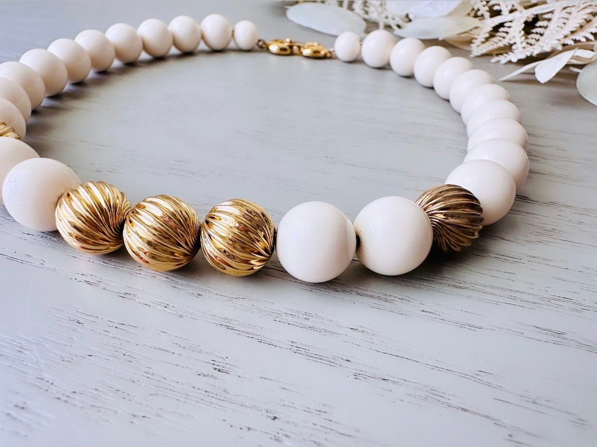 Vintage Monet Choker, Bisque White Round Beaded Necklace with Textured Gold Accent Beads, Classic Cream & Gold Signed Vintage Bead Necklace from Piggle and Pop