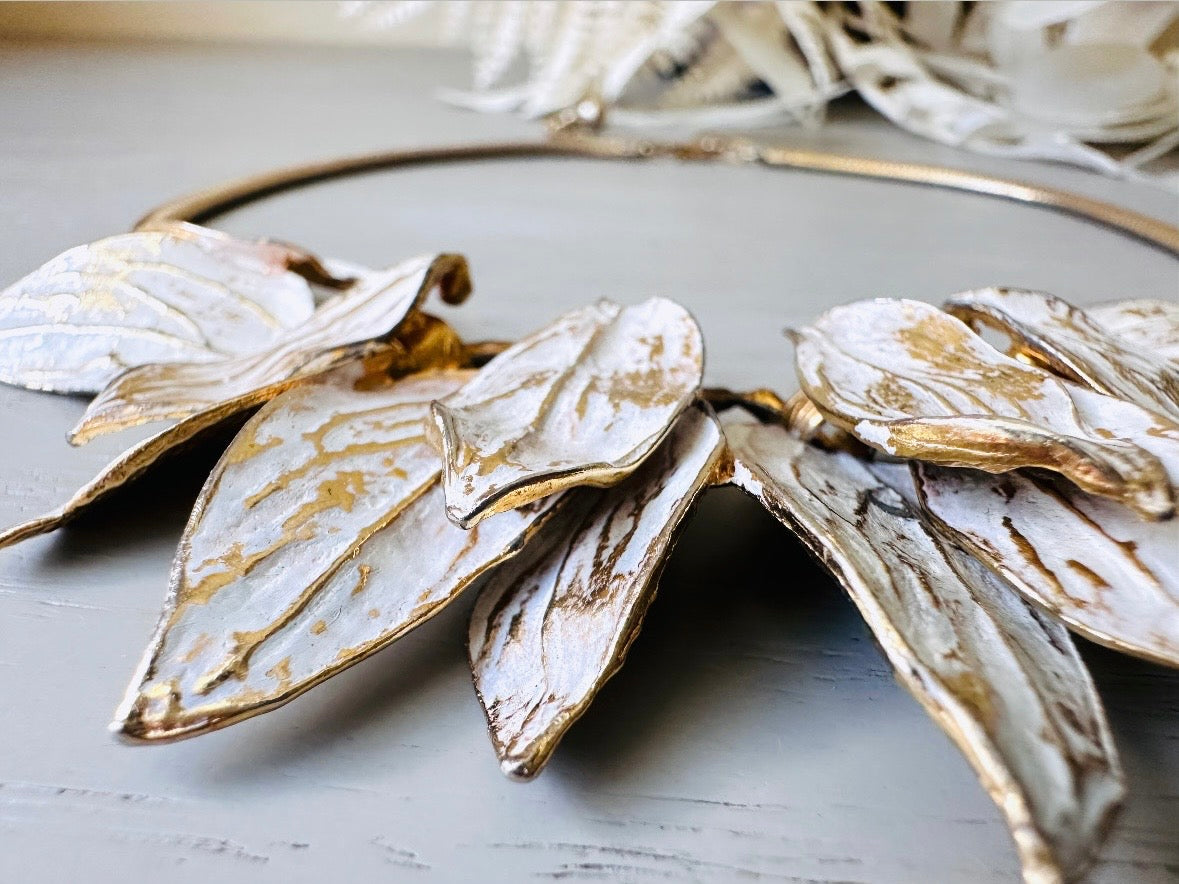 White Wash Gold Leaf Necklace, Vintage Structural Avant Garde Statement Necklace, Unique Vintage Gold Leaf Cluster Choker from Piggle and Pop