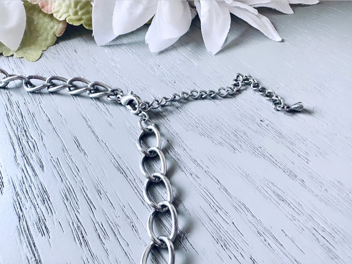 Vintage Silver Articulated Necklace, Textured Bohemian Hammered Metal Bib Necklace, Chunky Hammered Necklace, Geometric Metal Necklace