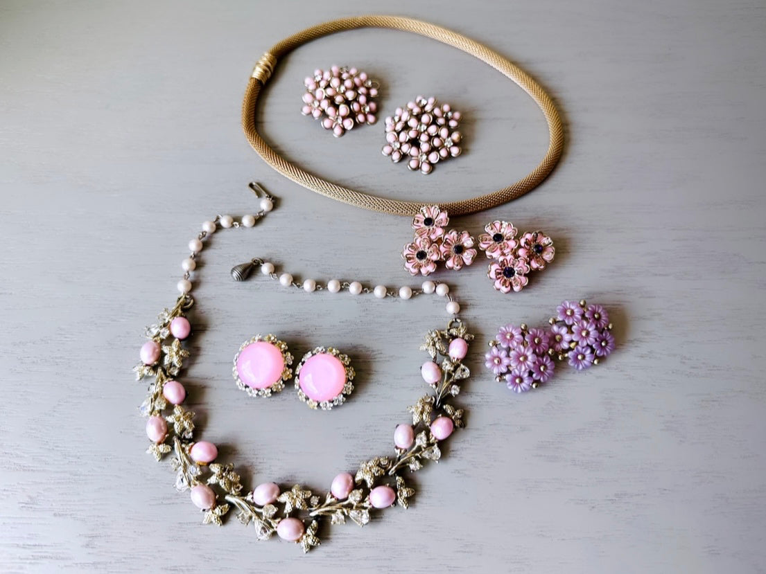 Vintage Flower Earrings, Lilac Purple and Gold Floral Earrings, Cute 1950s Flower Clusters, Clip On Cottage Chic Earrings