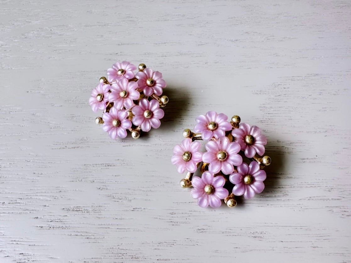 Vintage Flower Earrings, Lilac Purple and Gold Floral Earrings, Cute 1950s Flower Clusters, Clip On Cottage Chic Earrings