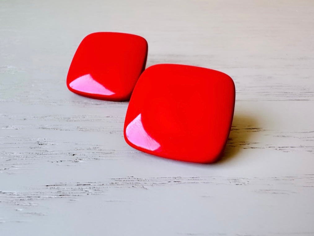 Bright Red Vintage 1980's Stud Earrings, Square Geometric Opaque Enamel Earrings, Vintage Fire Engine Red Pierced Post Earrings