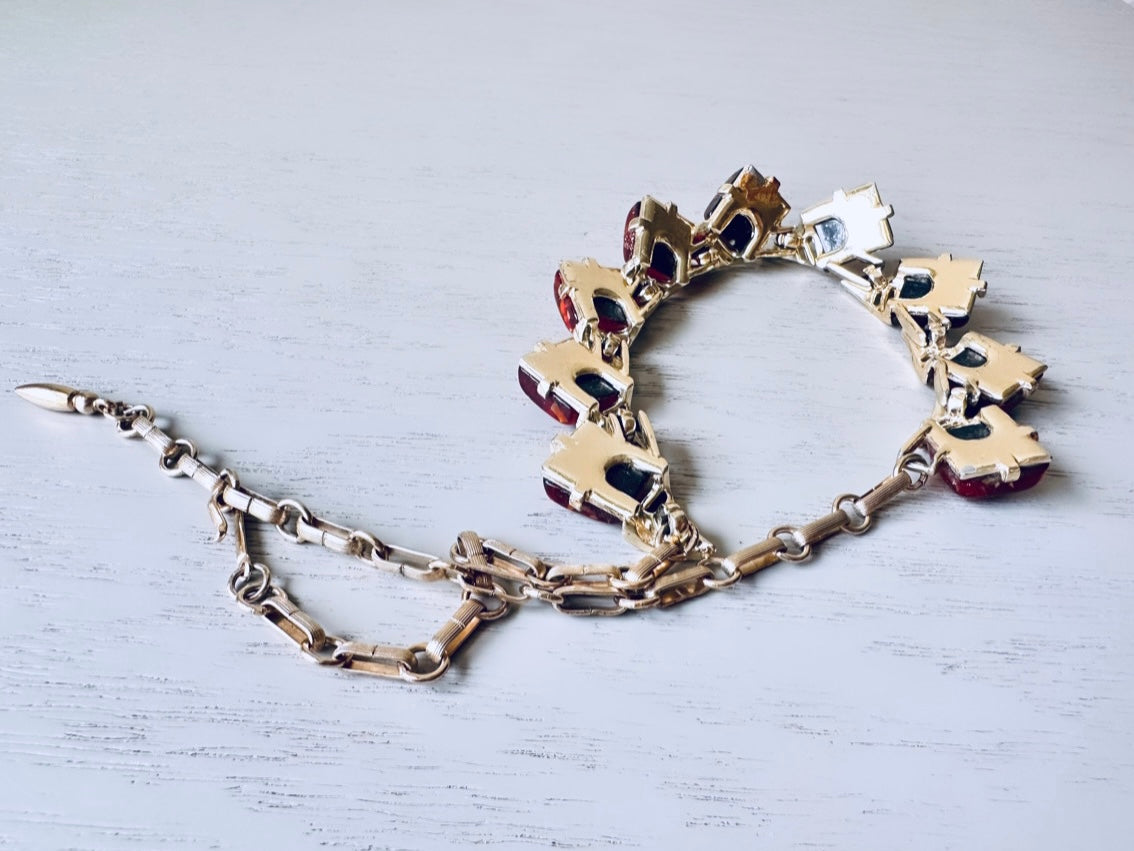 Vintage Coro Confetti Lucite Necklace, Vibrant Brick Red and Gold Tone Necklace, 1960s Retro Choker Necklace, Short Moonglow Necklace
