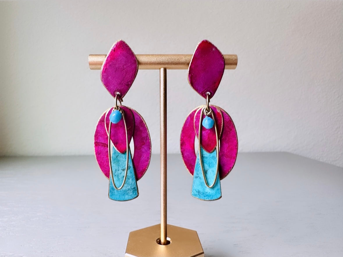 Magenta and Blue Vintage 1980s Distressed Geometric Earrings, Pierced Post Earrings, Unique Statement Earrings, Hot Pink Sky Blue