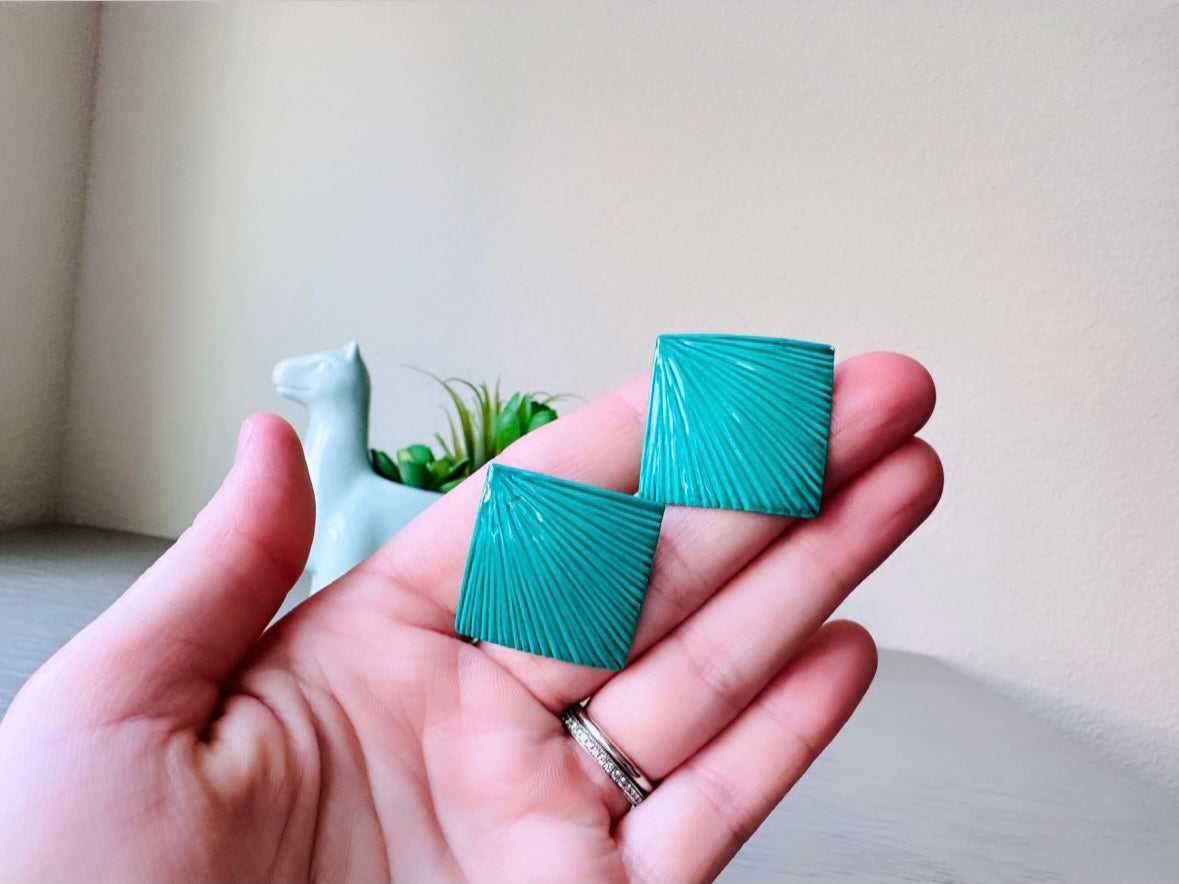 Teal Enamel Earrings, Textured Teal Green Earrings, Funky 1970s Vintage Clip On Earrings, 70's Vintage Fun Colorful Earrings