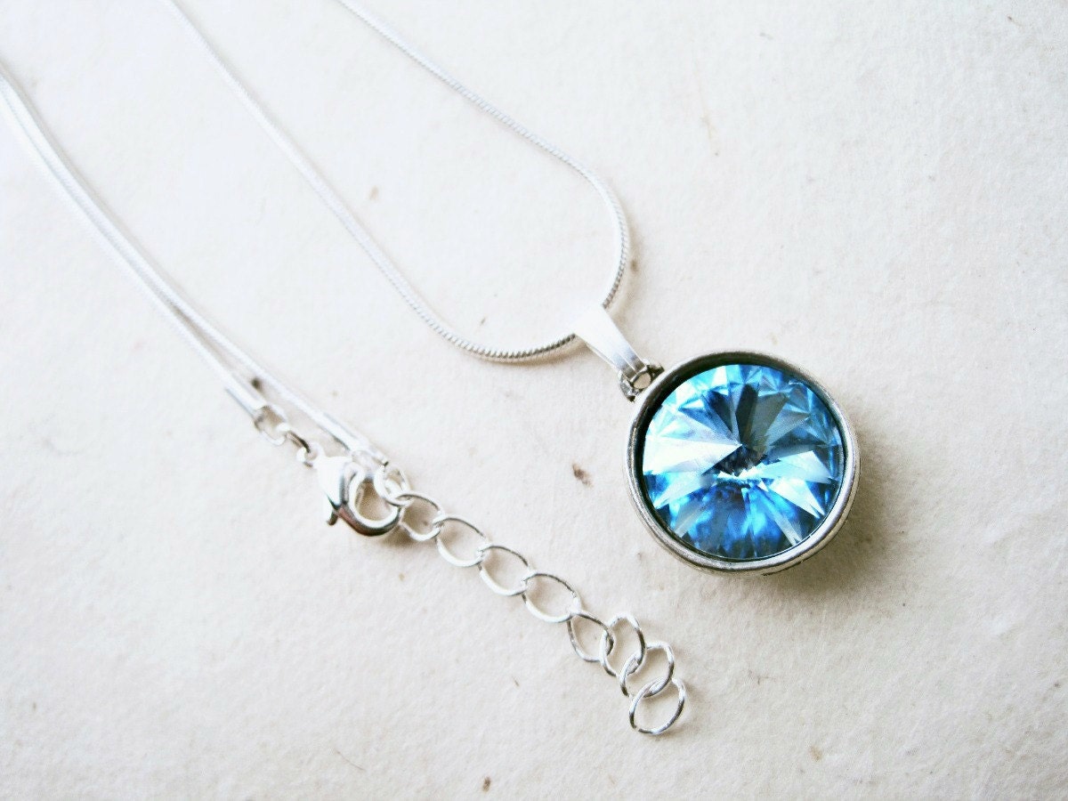 Aquamarine Necklace, Blue Crystal Necklace, Swarovski Necklace, Aqua Blue Birthstone Jewelry, Crystal Pendant Necklace, Bridesmaid Jewelry