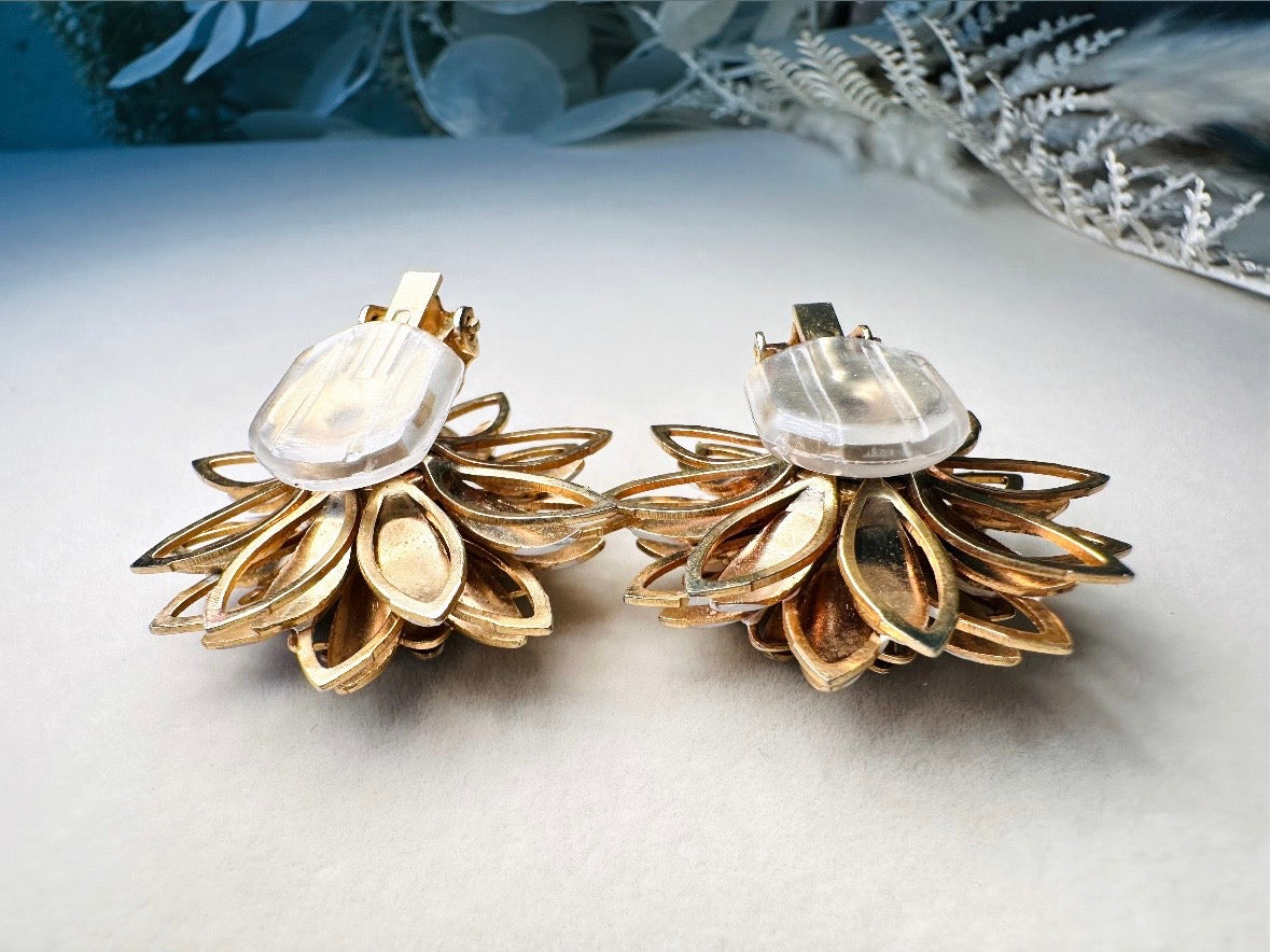 Vintage White Earrings, Floral White and Gold Clip On Earrings, Gorgeous Vintage 1960s Flower Earrings with Silver Glitter Rhinestone