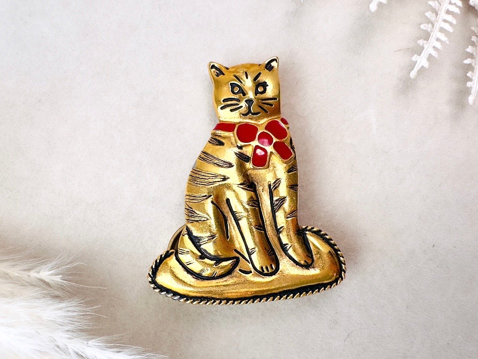 Vintage Cat Brooch, Anne Klein Gold Cat Pin with Red Ribbon Bow, 1980s Vintage Cat Pin, Gold Cat Kitty Broach, Big Statement Animal Brooch