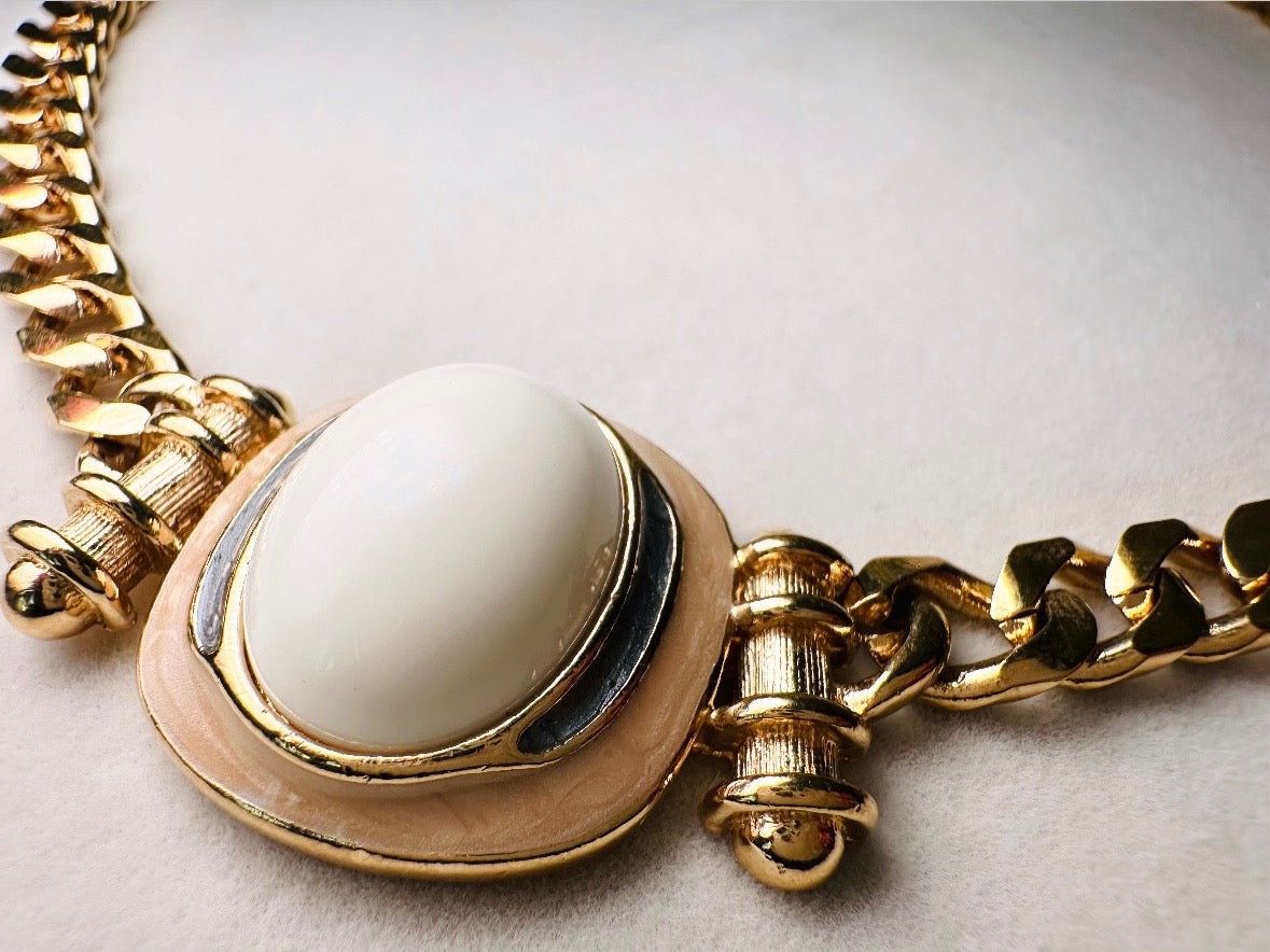 Vintage Trifari Chain Choker Necklace with Cream Cabochon Focal, 1970s Abstract Enamel and Chunky Gold Chain Geometric Necklace