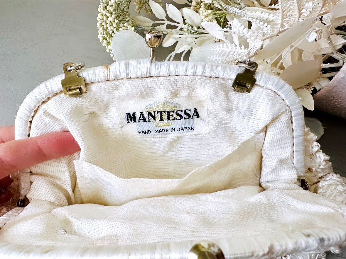 1960s White Raffia Clutch Purse, Handmade in Japan Vintage Mantessa Bag w Chain Strap, Cute Vintage Purse, Shiny Cream Woven Straw Handbag