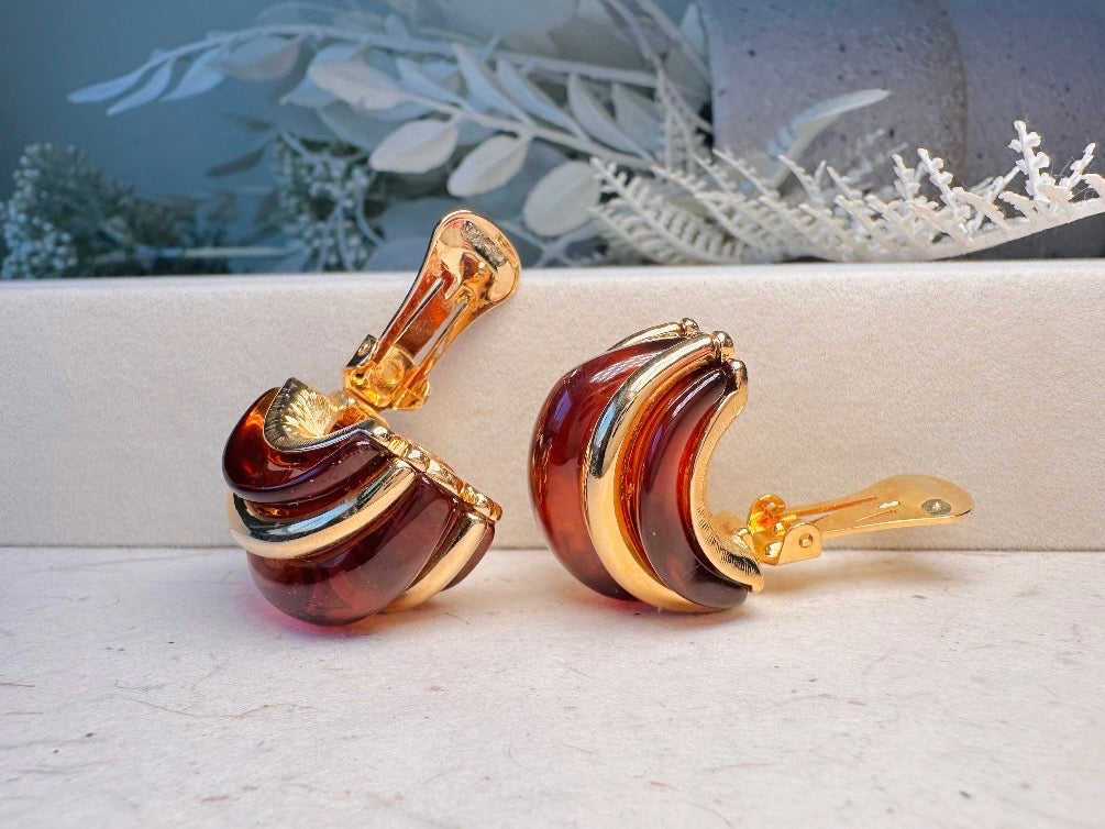 KJL Vintage Amber Lucite Double Ribbed Huggie Earrings