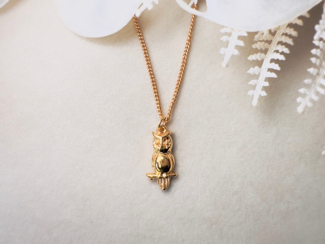 Vintage Gold Owl Pendant Necklace, 1981 Dainty Vintage Avon Owl Necklace