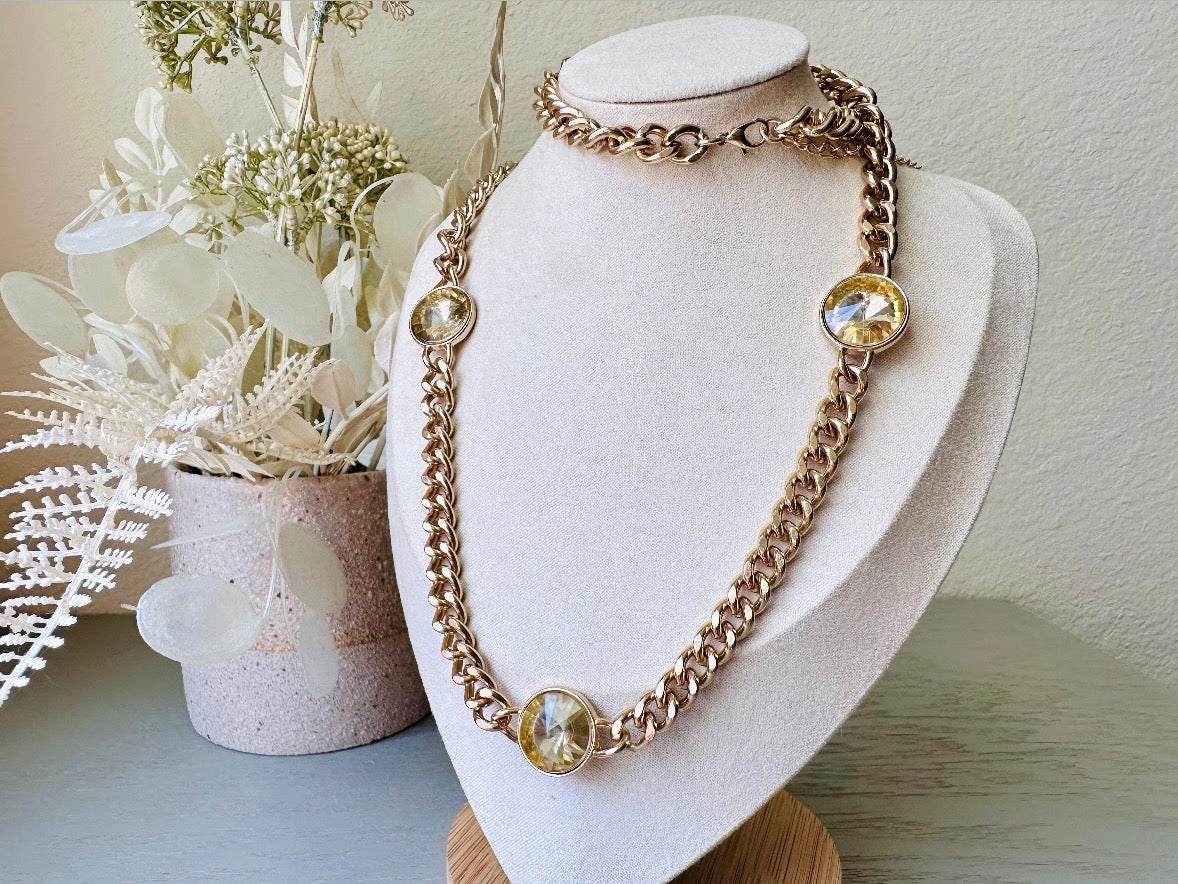 Gold Vintage Lariat Chain Necklace with Triple Stone Swarovski Rivoli Crystals, Layered Look Bold 80s Mogul Style