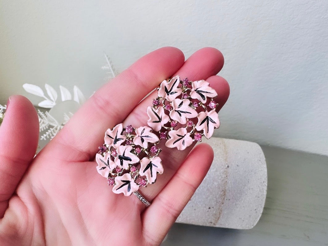 Pink Leaf Earrings, Vintage Enamel Maple Leaf Earrings, Rhinestone & Enamel 1950's Cluster Earrings, Pretty Pink VTG Clip On Earring by Piggle and Pop