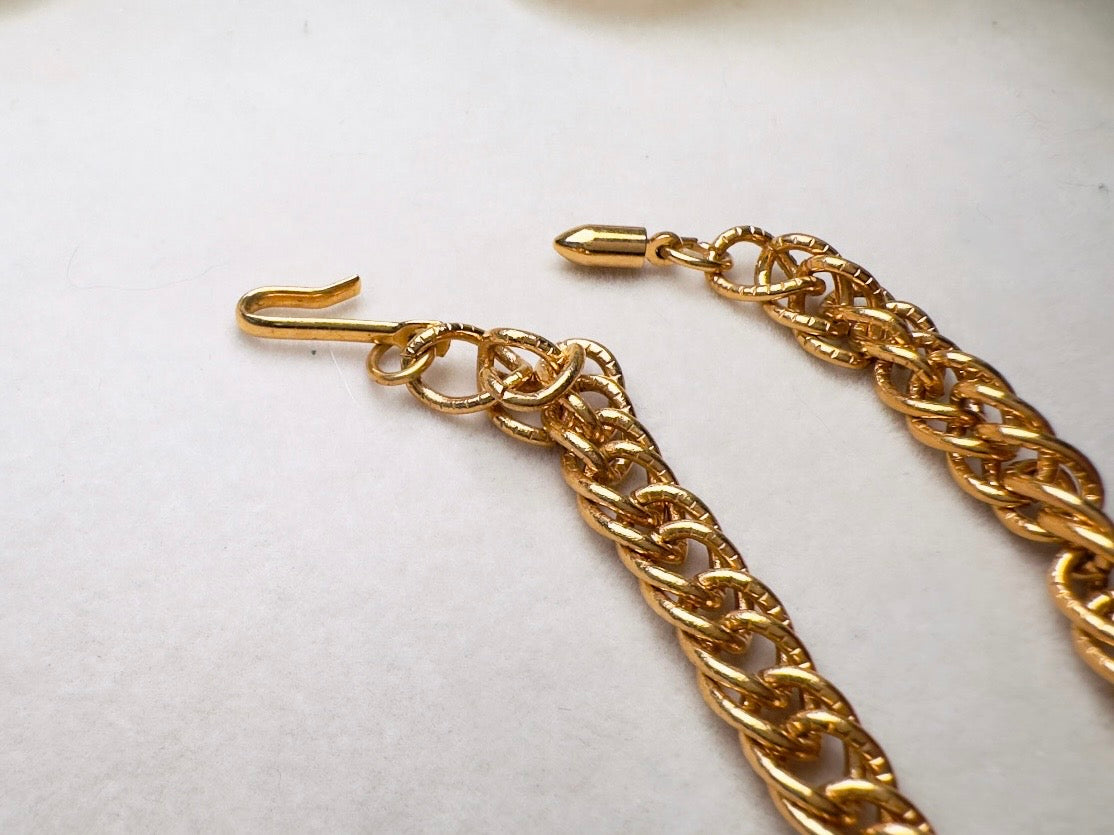 Gold Vintage Necklace, 90s Avon Necklace, Vintage Gilded Mesh Open Work Collar Necklace, Gold Rope Necklace, Statement Necklace Jewelry Gift