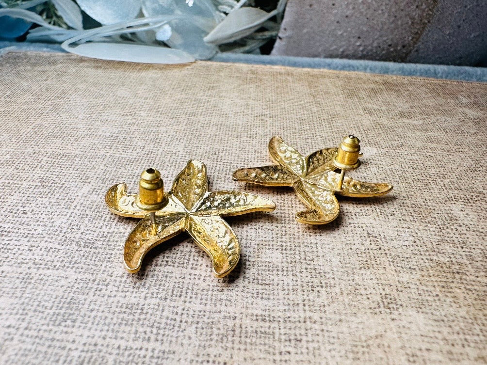 Gold Starfish Earrings, Vintage Starfish Post Earrings, Cute Beachy Mermaid Jewelry, Nautical Pierced Summer Earrings