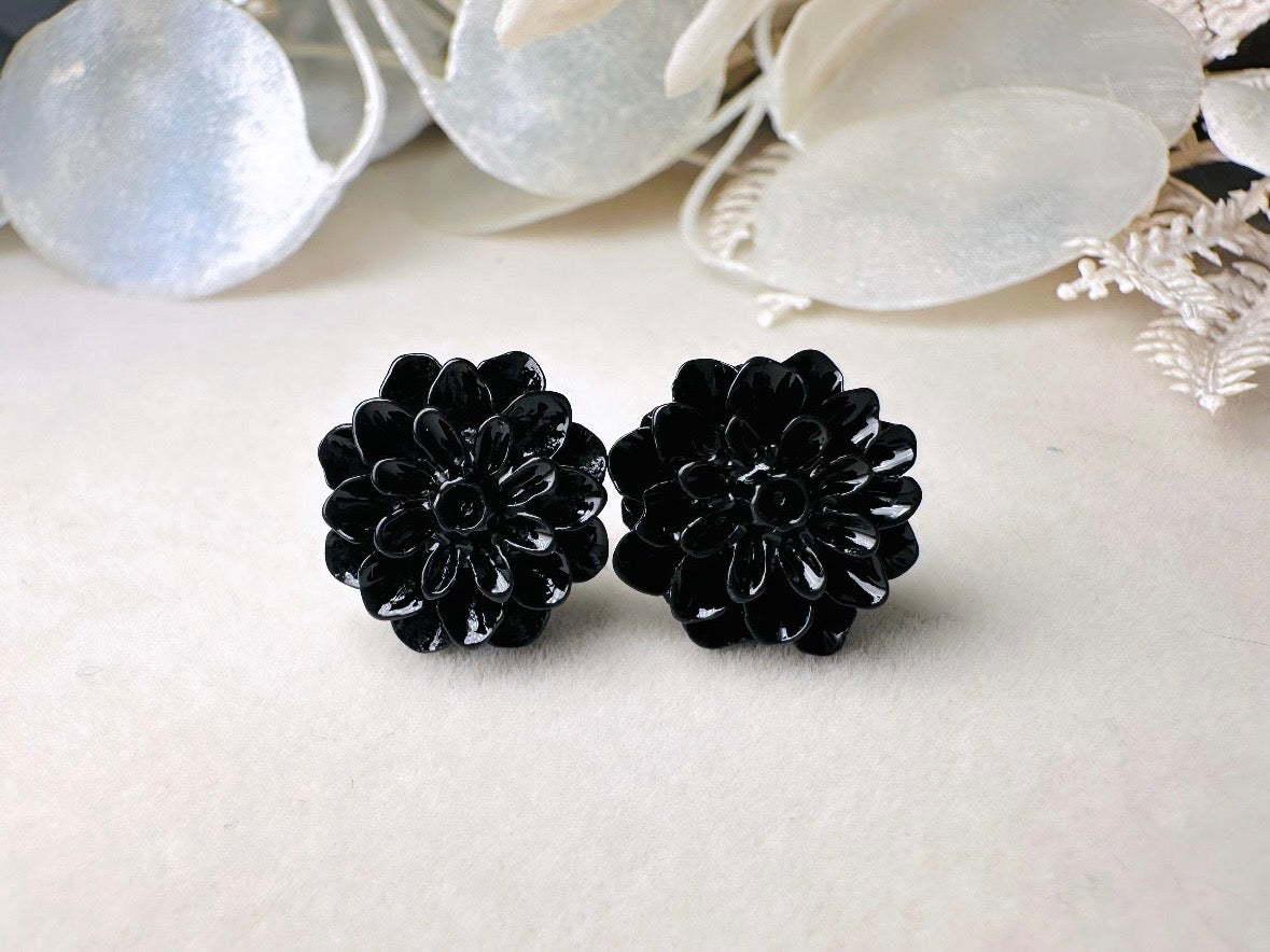 Black Flower Studs, Black Dahlia Earrings, Cute Flower Earrings, Black Flower Earring