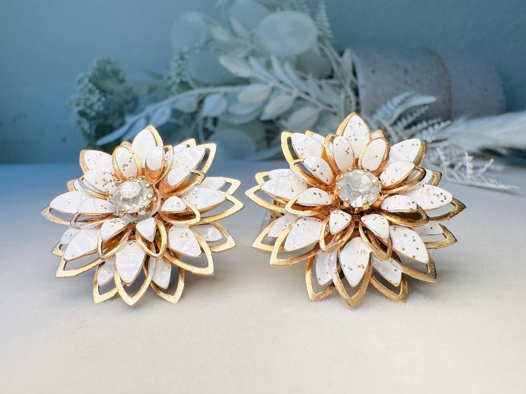 Vintage White Earrings, Floral White and Gold Clip On Earrings, Gorgeous Vintage 1960s Flower Earrings with Silver Glitter Rhinestone
