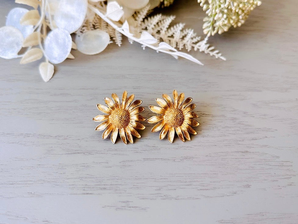 Vintage Monet Sunflower Earrings, Big Gold Sunflower Earrings, Vintage 60s Pierced Monet Earrings, 1960s Large Gold Flower Earrings