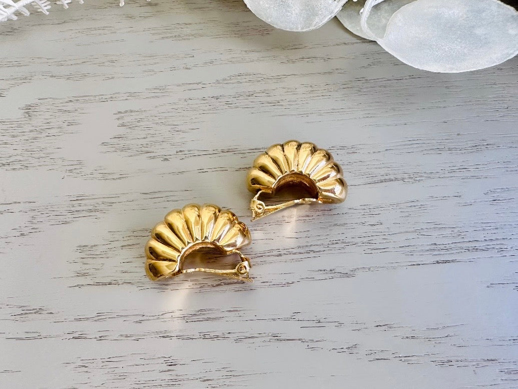 Vintage Kenneth Jay Lane Two Tone Shrimp Huggie Hoop Earrings, 80s Designer Vintage Earrings, Cream and Gold Textured Clip-On Earring