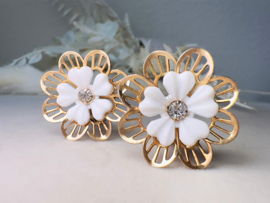 Gold Filigree Flower Earrings, 60s Vintage White and Gold Clip On Earrings