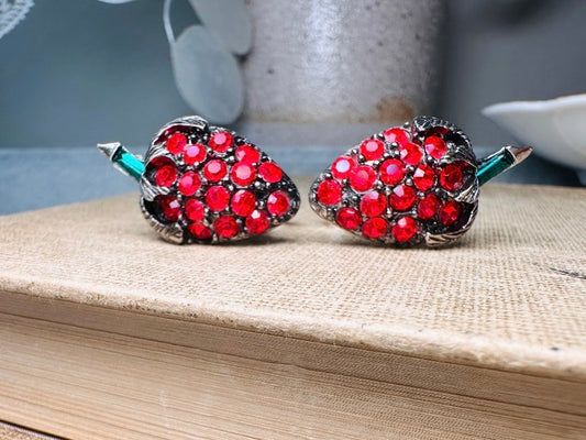 Vintage Strawberry Rhinestone Earrings, Red Crystal Clip On Strawberry Earrings, Nonpierced Fruit Earrings, Pave Set Unique Vintage Earrings
