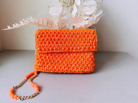 Vintage Orange Handbag, 1960s Beaded Raffia Crossbody Bag in Juicy Orange, Kiss Lock Clutch with Faceted Beaded Chain Strap, Retro 60s Mod