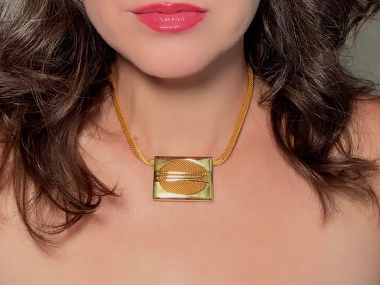 Vintage Gold Mesh Necklace with Unique Geometric Rectangle Pendant, Bold 80s Retro Collar Necklace Gifts for Her
