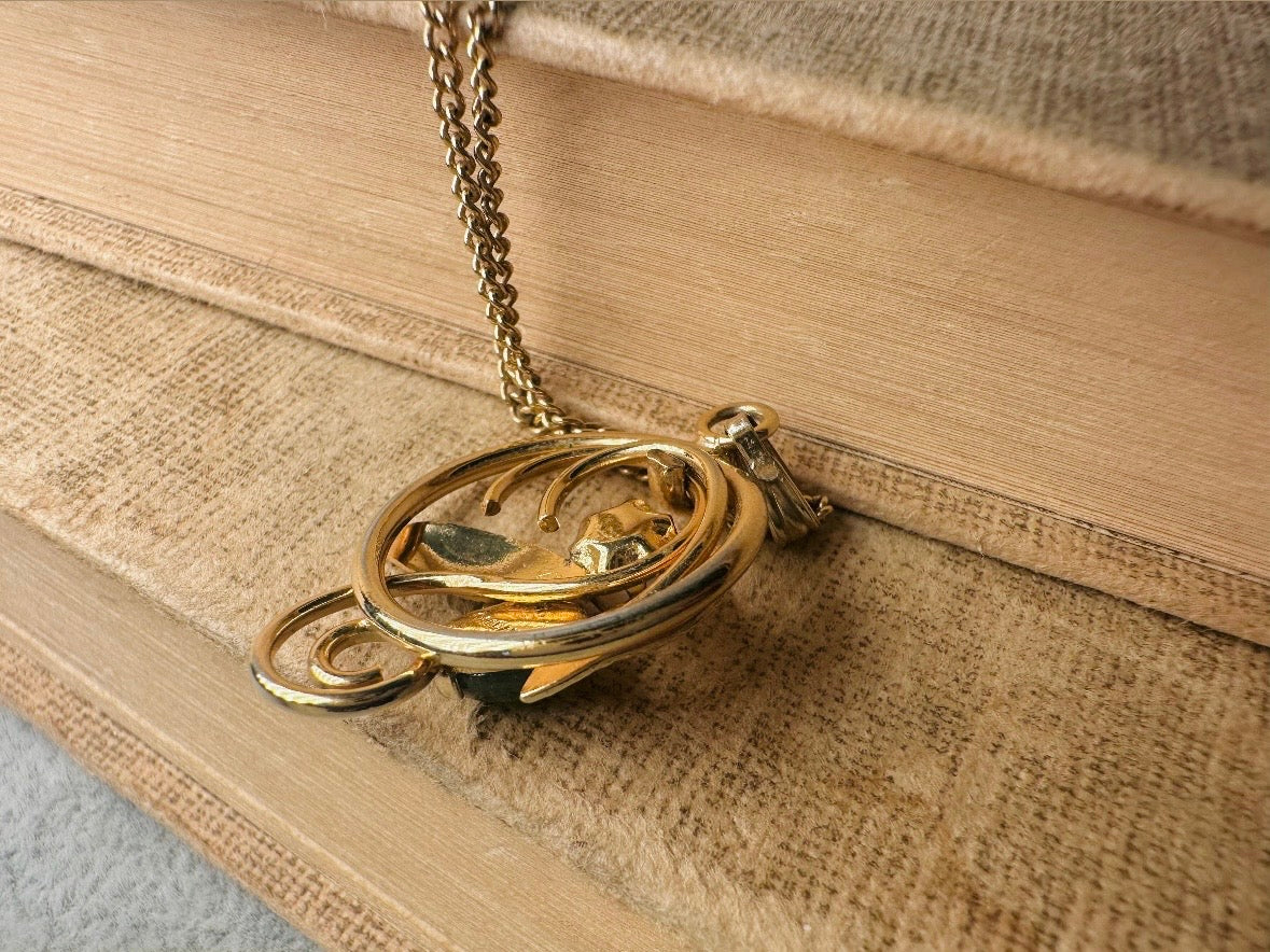 Vintage 1975 Necklace, Green Jade and Pearl Pendant Necklace, Vintage Sarah Coventry Prong Set Double Stone Necklace, Ornate Gold Leaves