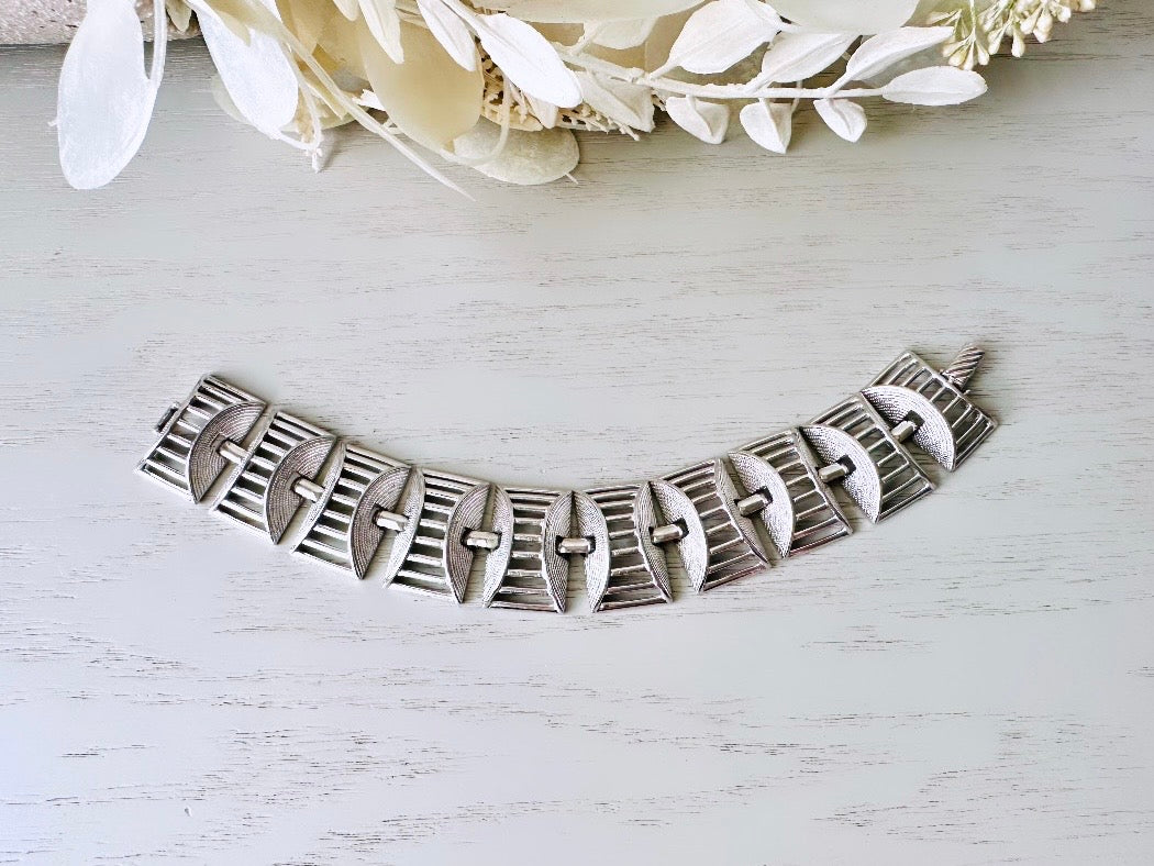 1960's Silver Bracelet, Vintage Silver Openwork Sarah Coventry Bracelet, Thick Metal Panel Signed 60s Vintage Jewelry, Excellent Condition