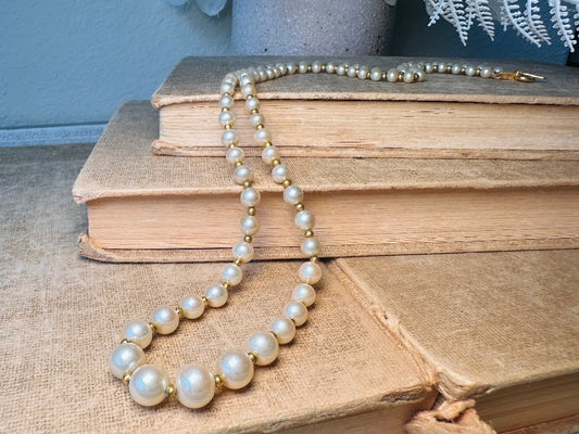 Marvella Pearl Necklace, 1950s Vintage Cream Faux Pearl Graduated Beaded Necklace