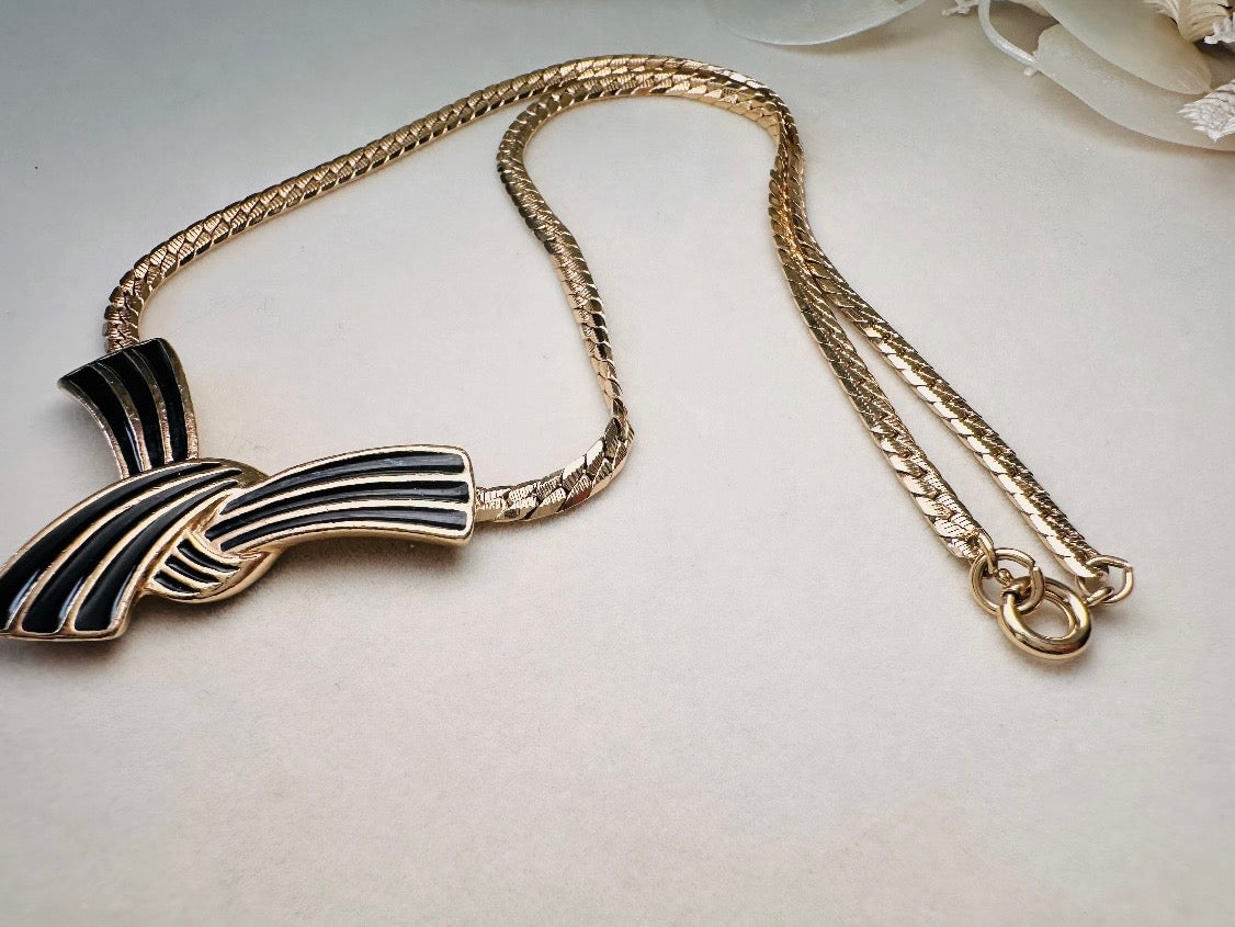 Vintage Trifari Bow Necklace, Black and Gold Ribbon Pendant Necklace on Gold Herringbone Chain