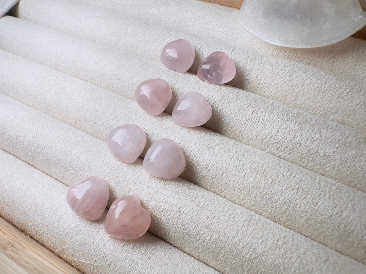 Rose Quartz Heart Earrings, Heart Stud Earrings, Pink Heart Earrings, Natural Crystal Jewelry, Cute Stud Earrings, Pink Gemstone Earrings