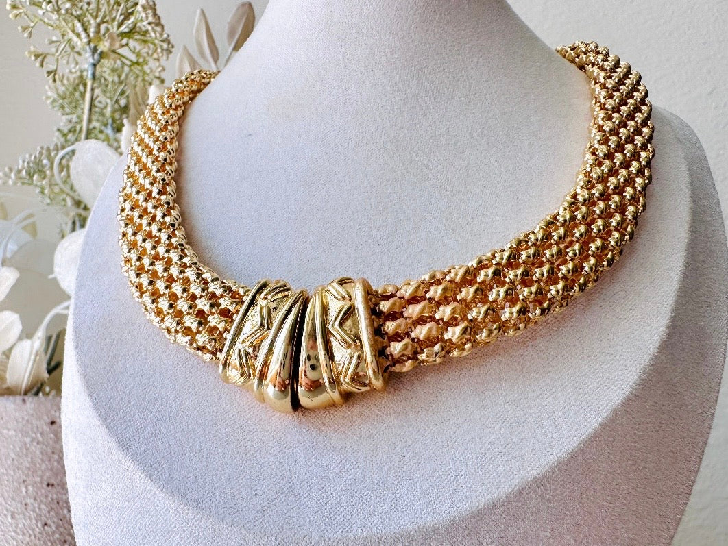 Gold Mesh Choker Necklace, 1980s Vintage Necklace, Stunning Mesh Collar 80s Mogul Necklace, Intricate Gold Magnetic Closure