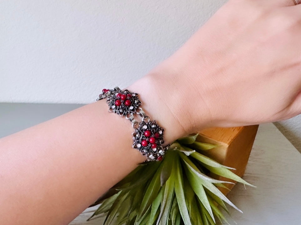 Vintage Flower Link Bracelet, Deep Burgundy Red and Pale Pink Rhinestones, Silver Tone Bracelet