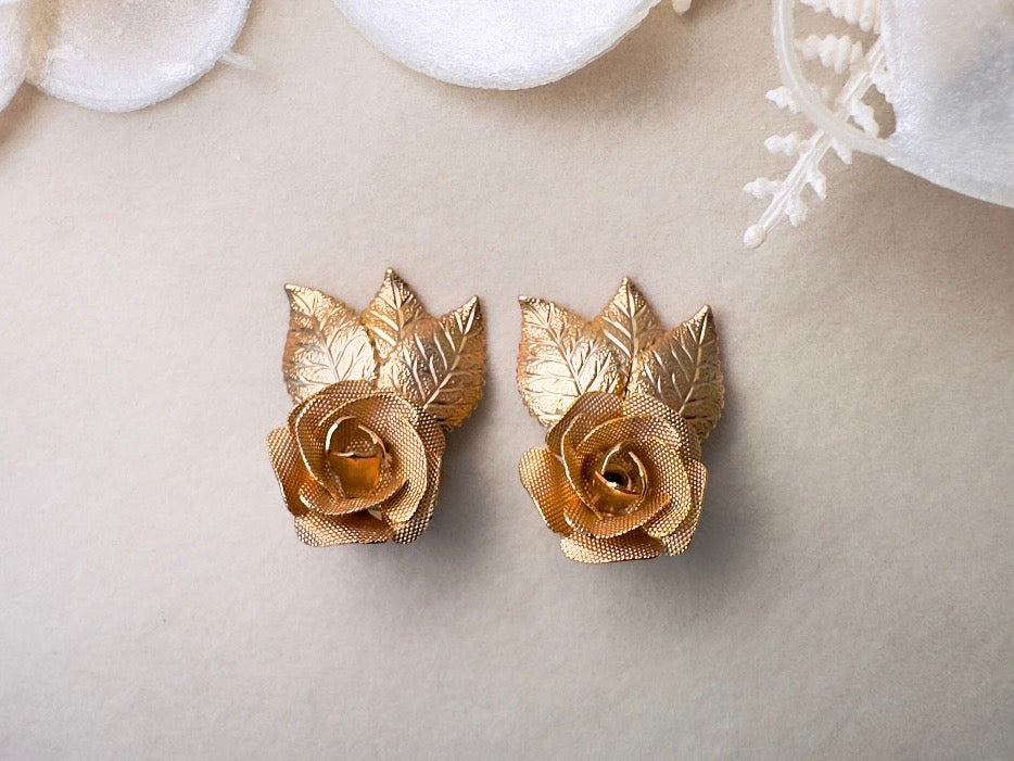 Gold Rose Earrings, Vintage 1960s Clip On Earrings, Sculptutal Gold Leaf Bridal Mesh Rose MCM 60's Clip Earrings, Designer Signed Judy Lee