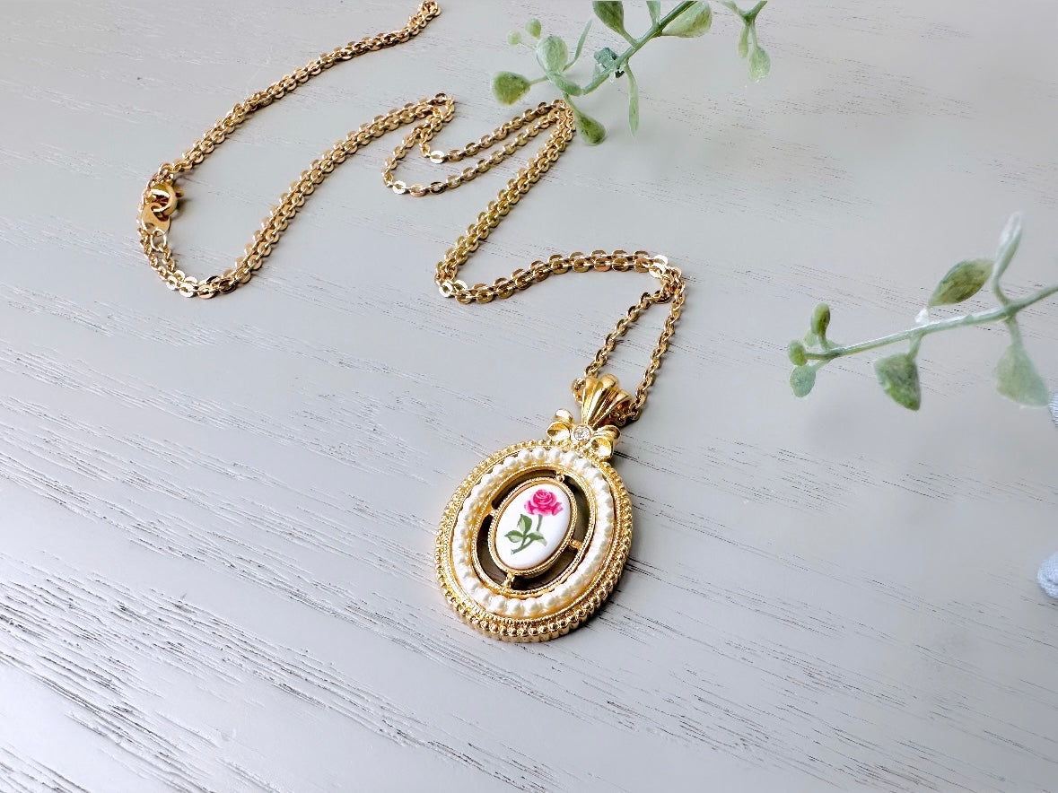Pink Rose Vintage Pendant Necklace, Ceramic Rose and Pearl Openwork Vintage Avon Necklace, Rare Long Chain Necklace 31", Romantic