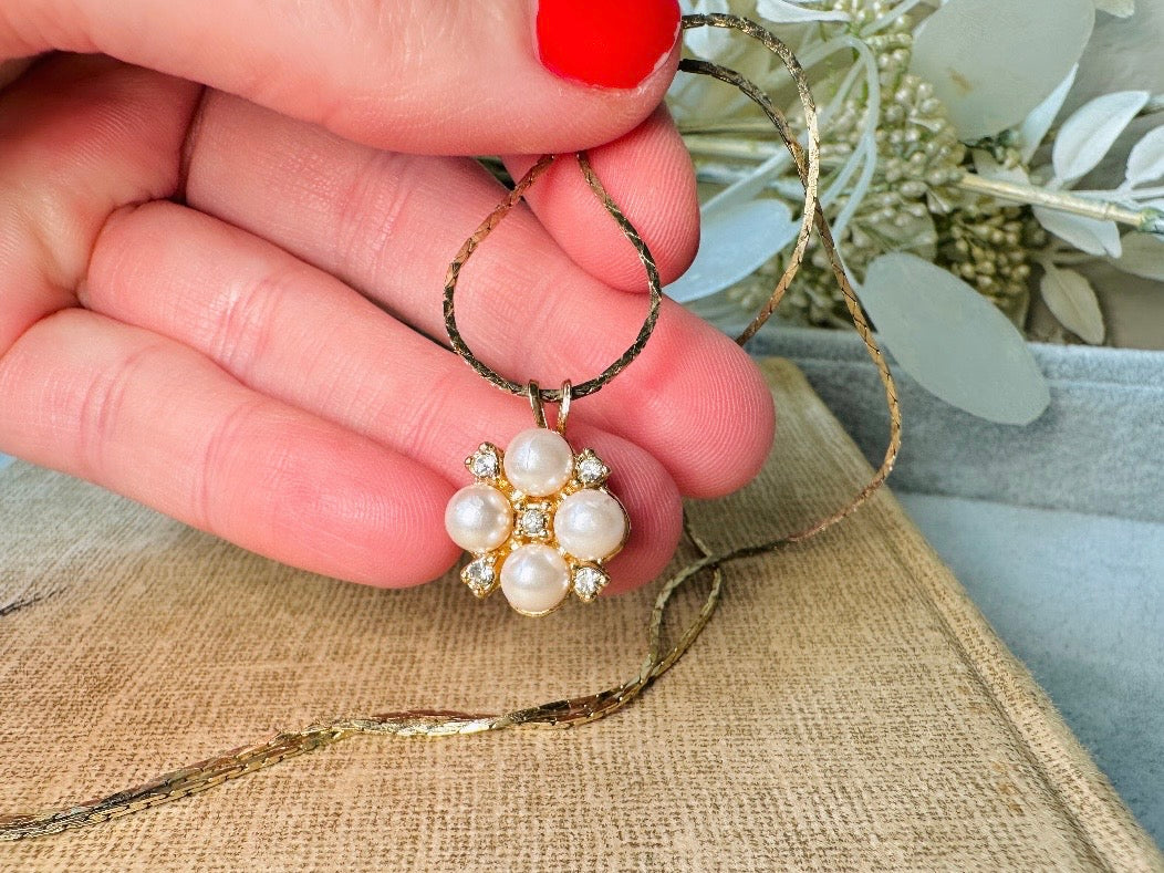 Pearl Pendant Necklace, Vintage Gold Drop Necklace, Gold Tone Cluster Pendant with Diamond Rhinestones, Romantic VTG Gold Chain Necklace