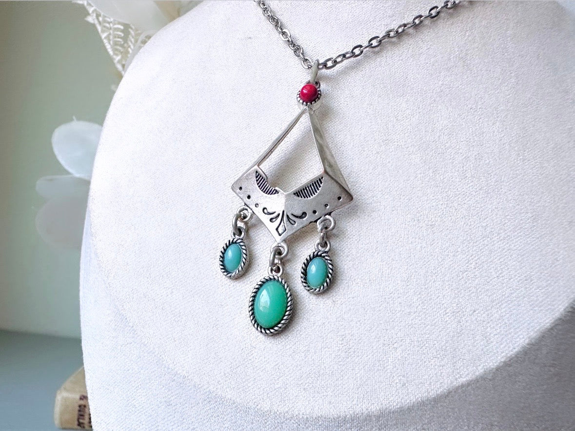 70s Vintage Long Silver Charm Necklace, Silver Tone Southwestern Necklace with Turquoise and Red Stones, Beautiful Vintage Pendant Necklace