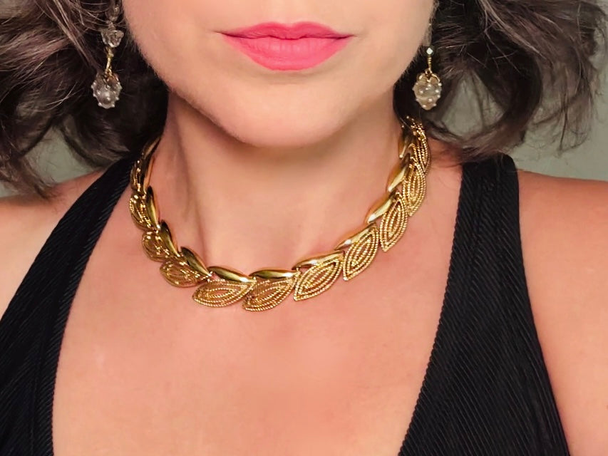 Gold Double Leaf Necklace, Vintage Chunky Gold Necklace, Bold And Beautiful Style, Authentic Vintage Jewelry, Adjustable Gold Leaf Choker