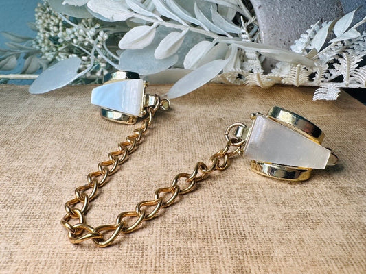 1950s Vintage Sweater Clips, Gold Chain Collar Clips with Moonglow Thermoset Cabochons