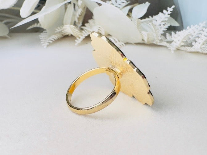 Pansy Flower Ring, Vintage 1978 Sarah Coventry Spring Beauty Enamel Flower Adjustable Ring in Purple and Yellow