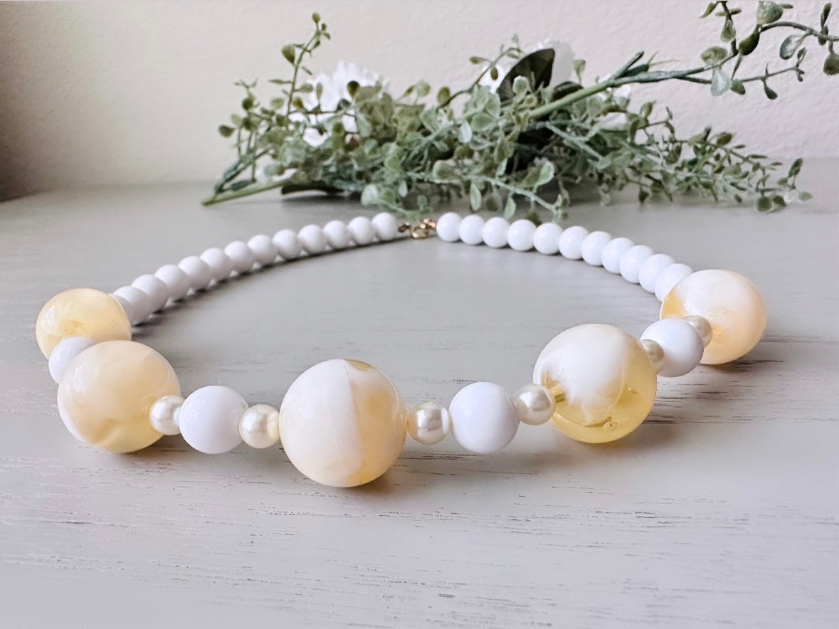 Beaded Acrylic Necklace, Classic Vintage Bead Necklace, Faux Pearl, White and Marbled Gold Necklace, Pretty Neutral Vintage Jewelry