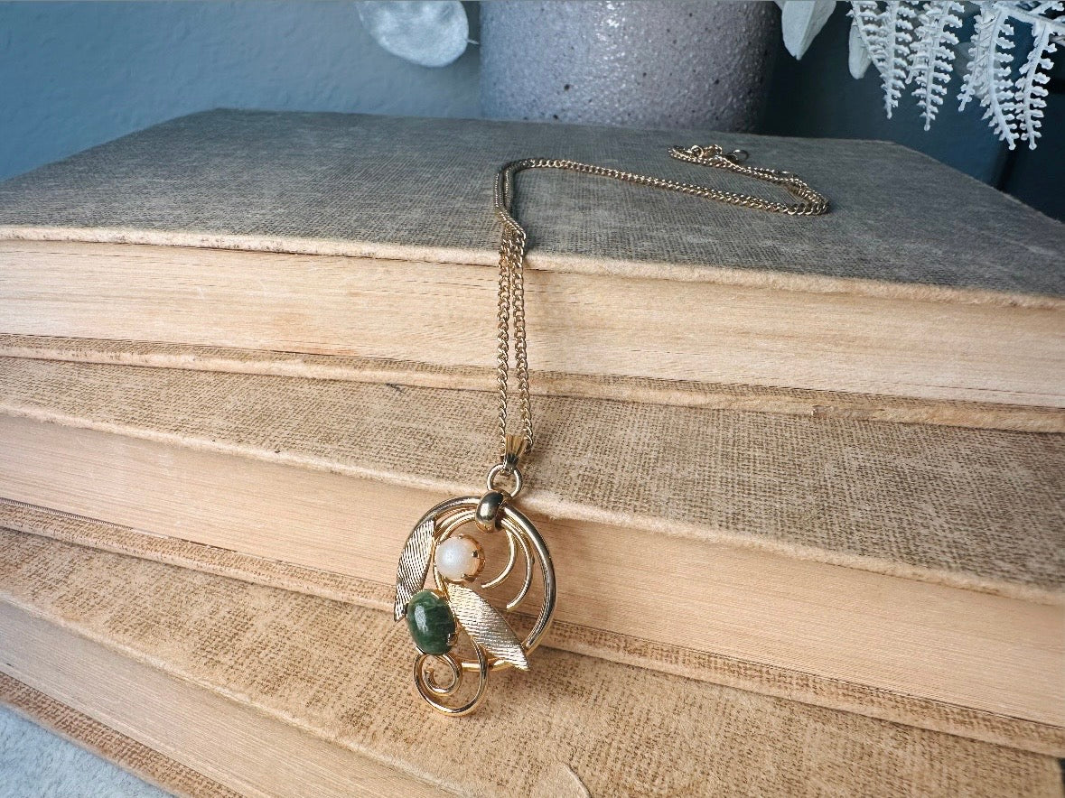 Vintage 1975 Necklace, Green Jade and Pearl Pendant Necklace, Vintage Sarah Coventry Prong Set Double Stone Necklace, Ornate Gold Leaves