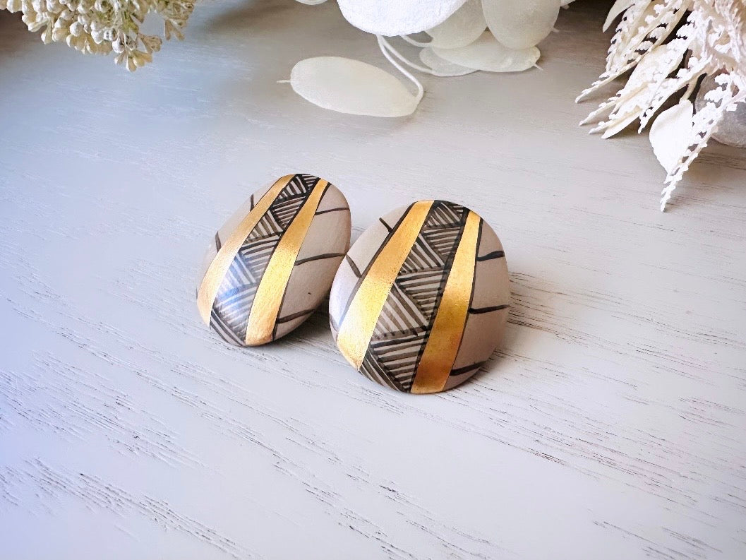 Eclectic Vintage Earrings, Big Oval 80s Earrings, Fun Clip on Earrings, Black and Metallic Silver Gold  Retro 80s Boho Earrings