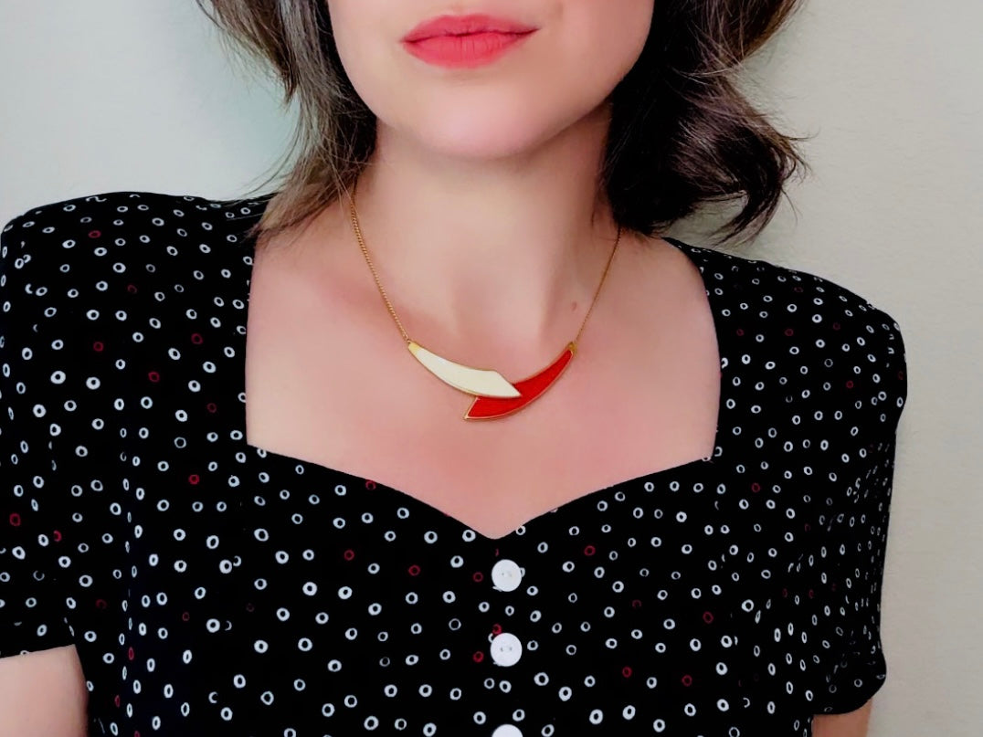 Vintage Monet Necklace in Red and Cream, Classic 80s Enamel Choker, Enameled Slinky Gold Collar Necklace, Monet 80's Geometric Bar Necklace