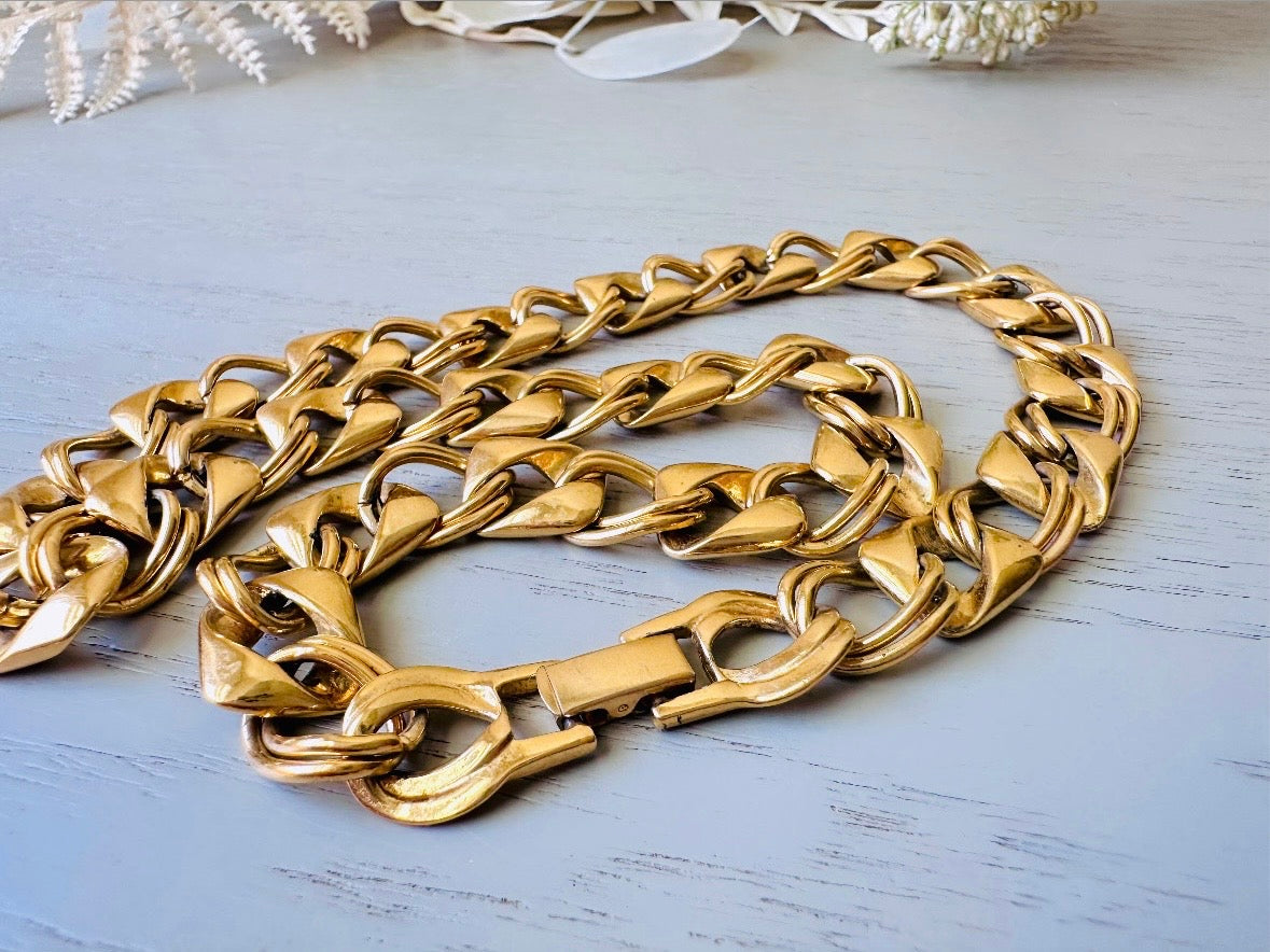 Gold Vintage Chain Necklace, Chunky Gold Necklace with Double Curb Link and Rounded Square, Bold 80s Mogul Style, Authentic Vintage Jewelry