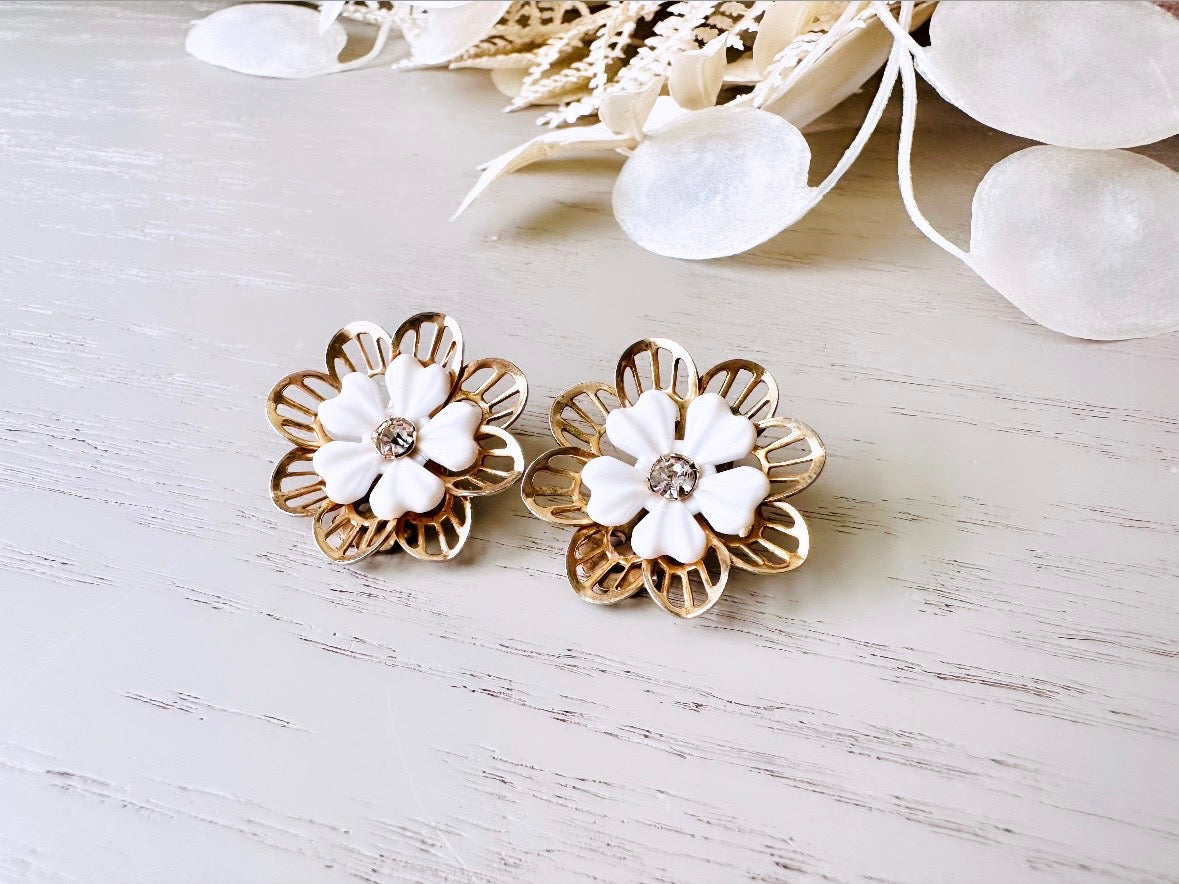 Gold Filigree Flower Earrings, 1960s Vintage Earrings, White and Gold Bridal Clip On Earrings, White Acrylic Petals with Rhinestone Centers